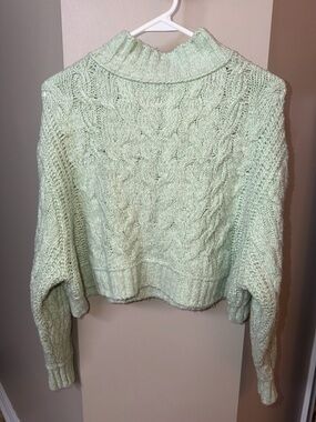 Free People- Cozy Cable Knit Cropped Sweater in Mint Green